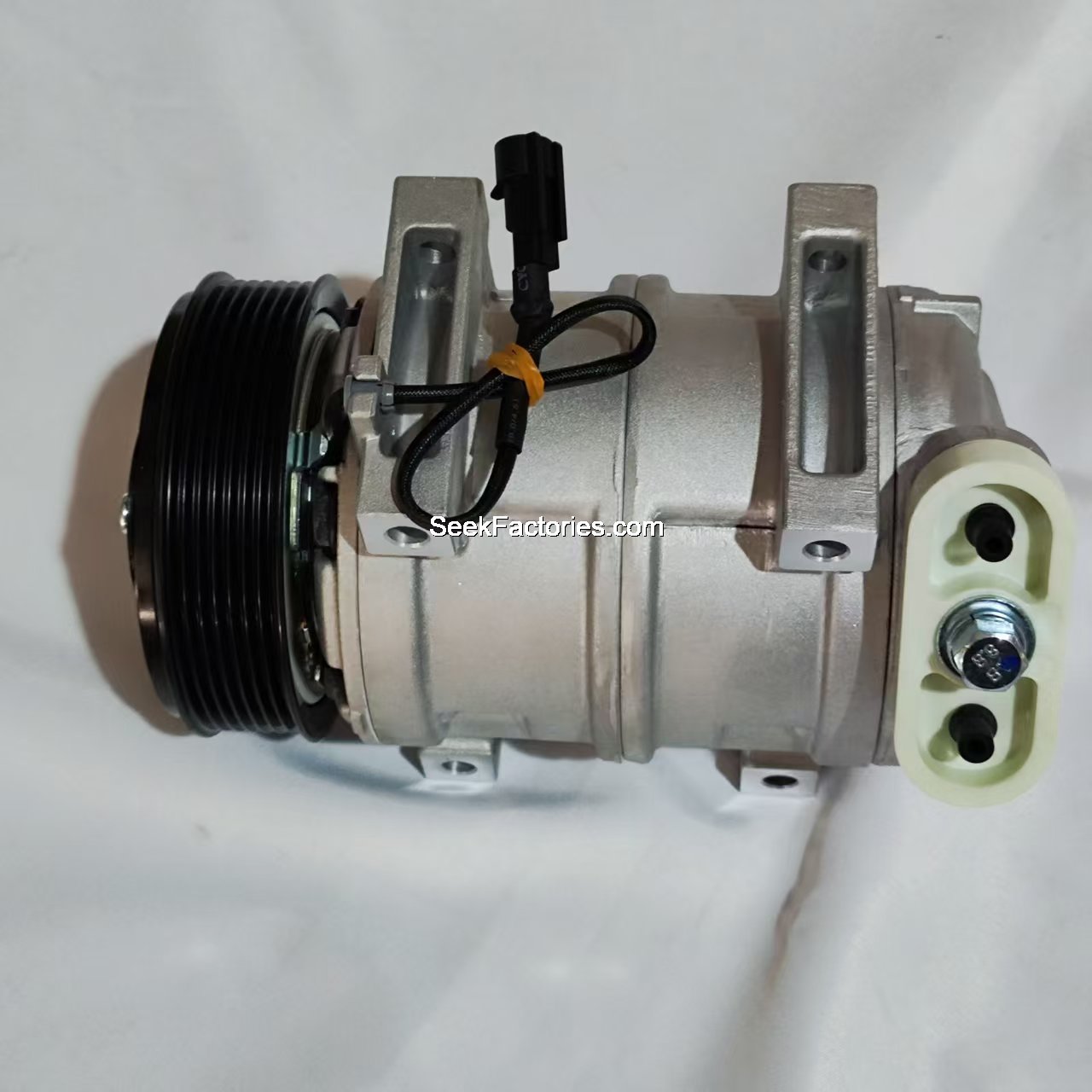 Dongfeng Tianlong KL DDI175 Truck