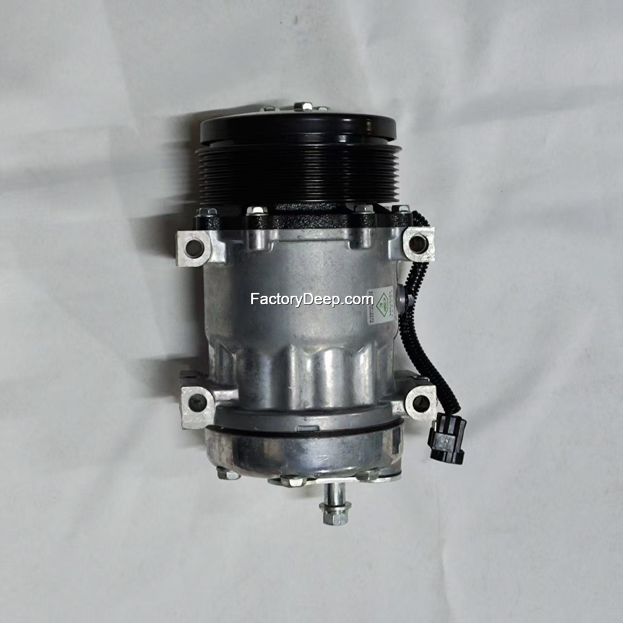 Компрессор кондиционера для двигателя Do